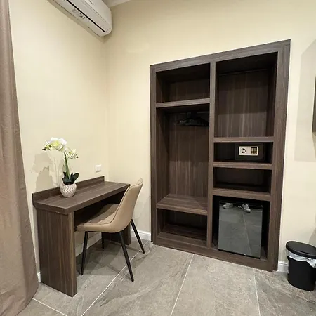 Andrea House Gasthuis Napels